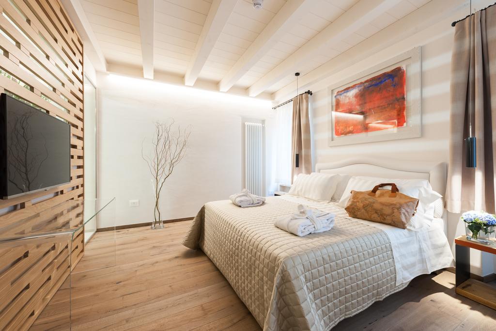 Verona Suites Екстер'єр фото
